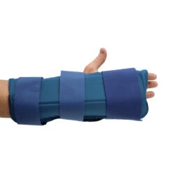 Aircast Hand/Wrist Cold Therapy Cryo/Cuff With Automatic Cold Therapy IC Cooler Saver Pack 9 Aircast Hand/Wrist Cold Therapy Cryo/Cuff With Automatic Cold Therapy IC Cooler Saver Pack -Rehabilitation Exercise Equipment Aircast CryoCuff Wrist Hand 013