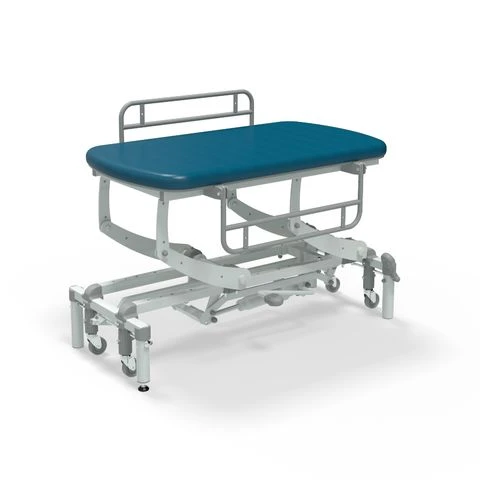 SEERS Clinnova Therapy Small Hygiene Hydraulic Table With Classic Base 1 SEERS Clinnova Therapy Small Hygiene Hydraulic Table With Classic Base